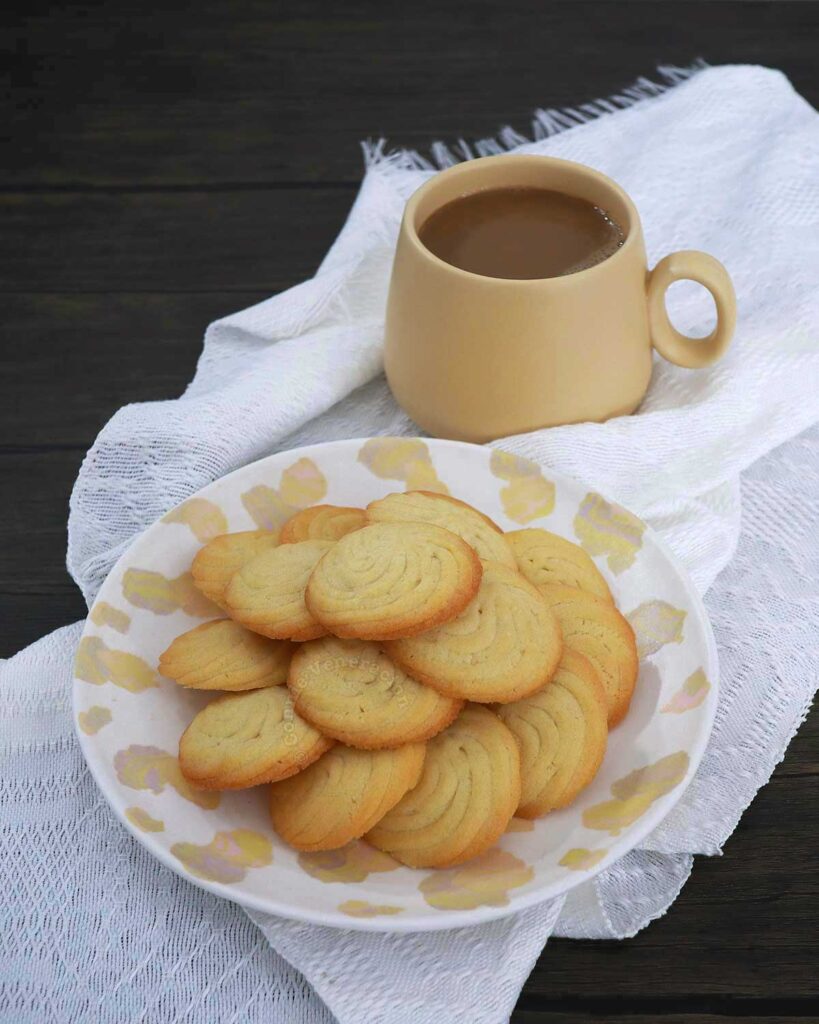Cookies and coffee