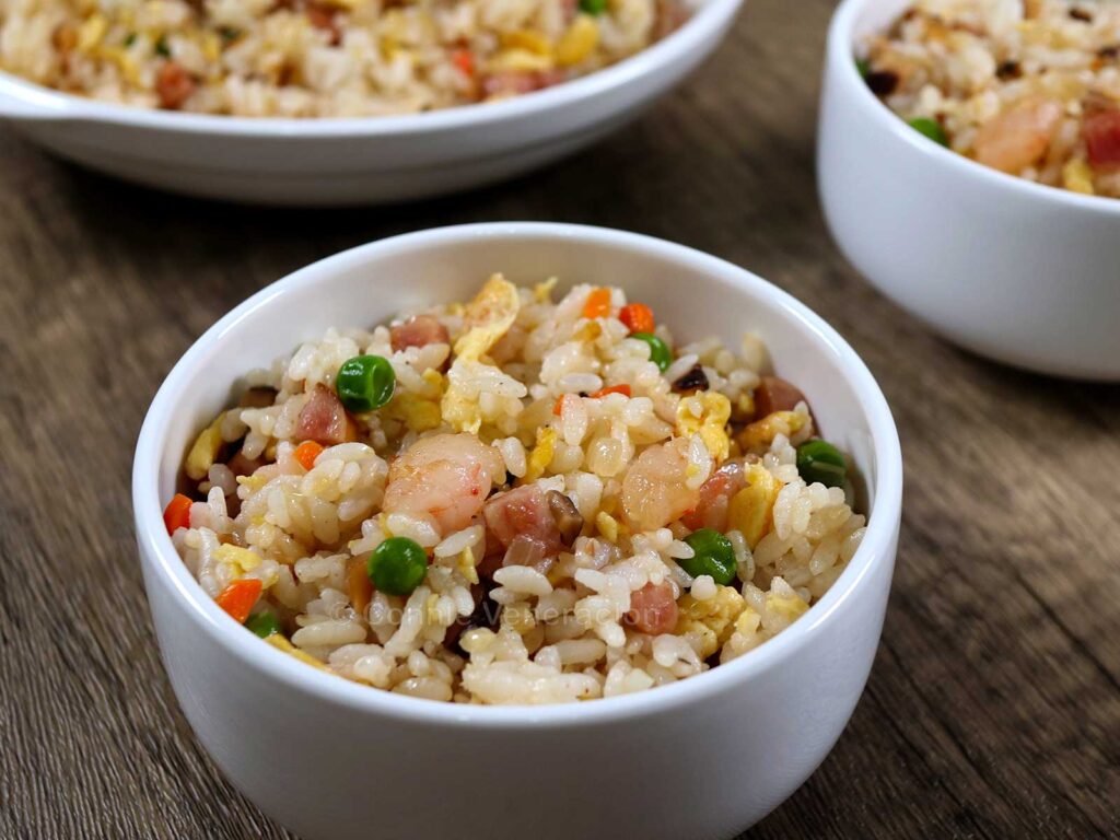 Yangzhou (yang chow) fried rice
