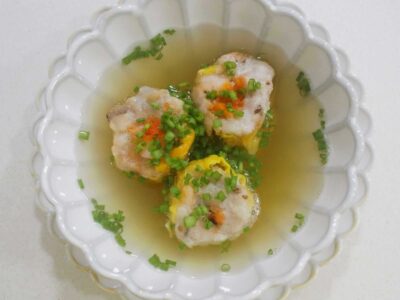 Pork dumpling soup