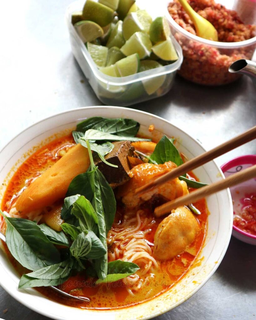 Bún cà-ri in Ho Chi Minh City, 2019