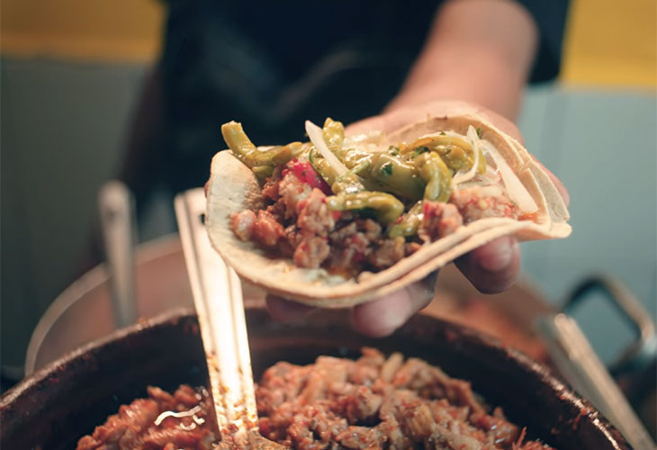 Taco de guisado (stew) from Episode 6 of Taco Chronicles | Image credit: Netflix