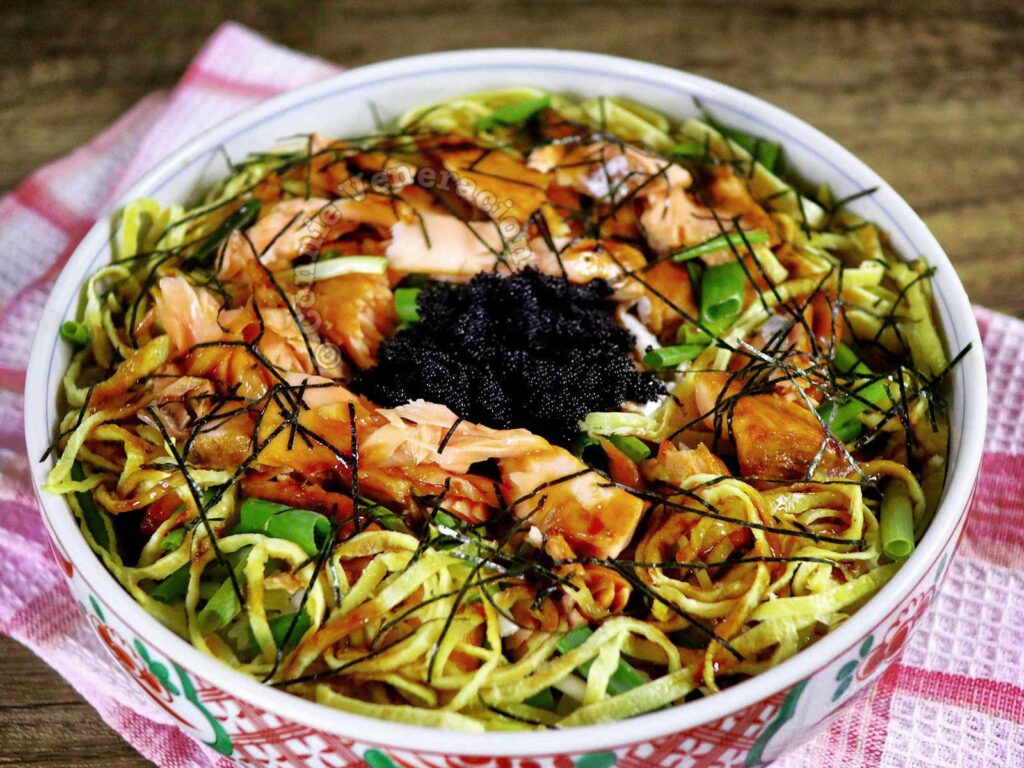 Chirashi sushi with black fish roe